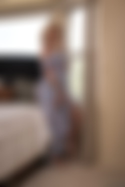 2018-11-07 Joslyn James - Sneaky Mom, Clueless Dad [MilfsLikeItBig.com, Brazzers.com]/0003.jpg