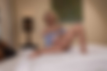 2018-11-07 Joslyn James - Sneaky Mom, Clueless Dad [MilfsLikeItBig.com, Brazzers.com]/0014.jpg