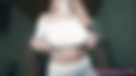 Joslyn Jane - Catching My Stepson Jacking Off/GIFs/BigGif.gif