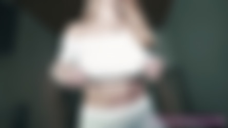 Joslyn Jane - Catching My Stepson Jacking Off/GIFs/SmallGif.gif